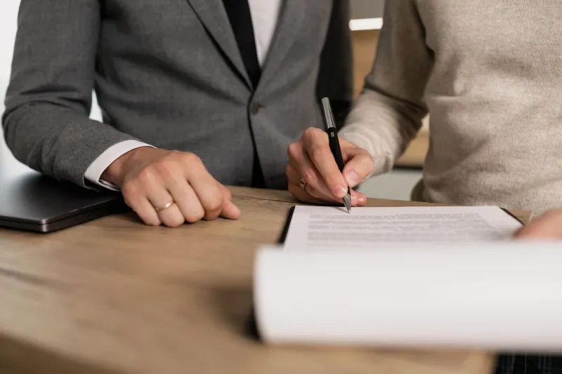 Before You Sign: A Practical Guide to Protecting Enterprise Flexibility in Vendor Negotiations